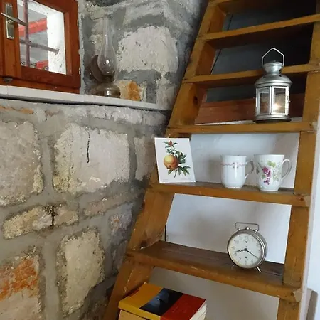 Feriehus D House Authentic House, Relaxing Courtyard And Terrace