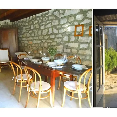 Feriehus D House Authentic House, Relaxing Courtyard And Terrace *